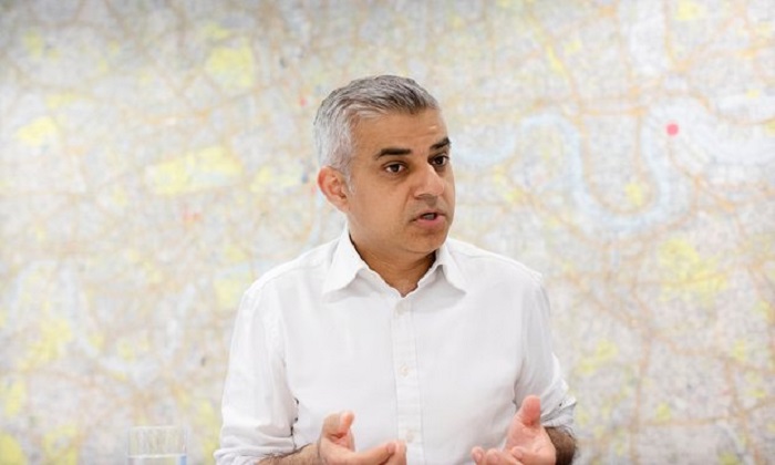  Sadiq Khan to more than double size of London`s clean air zone